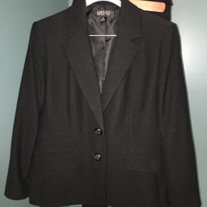 Classic black pant suit with herring bone pattern